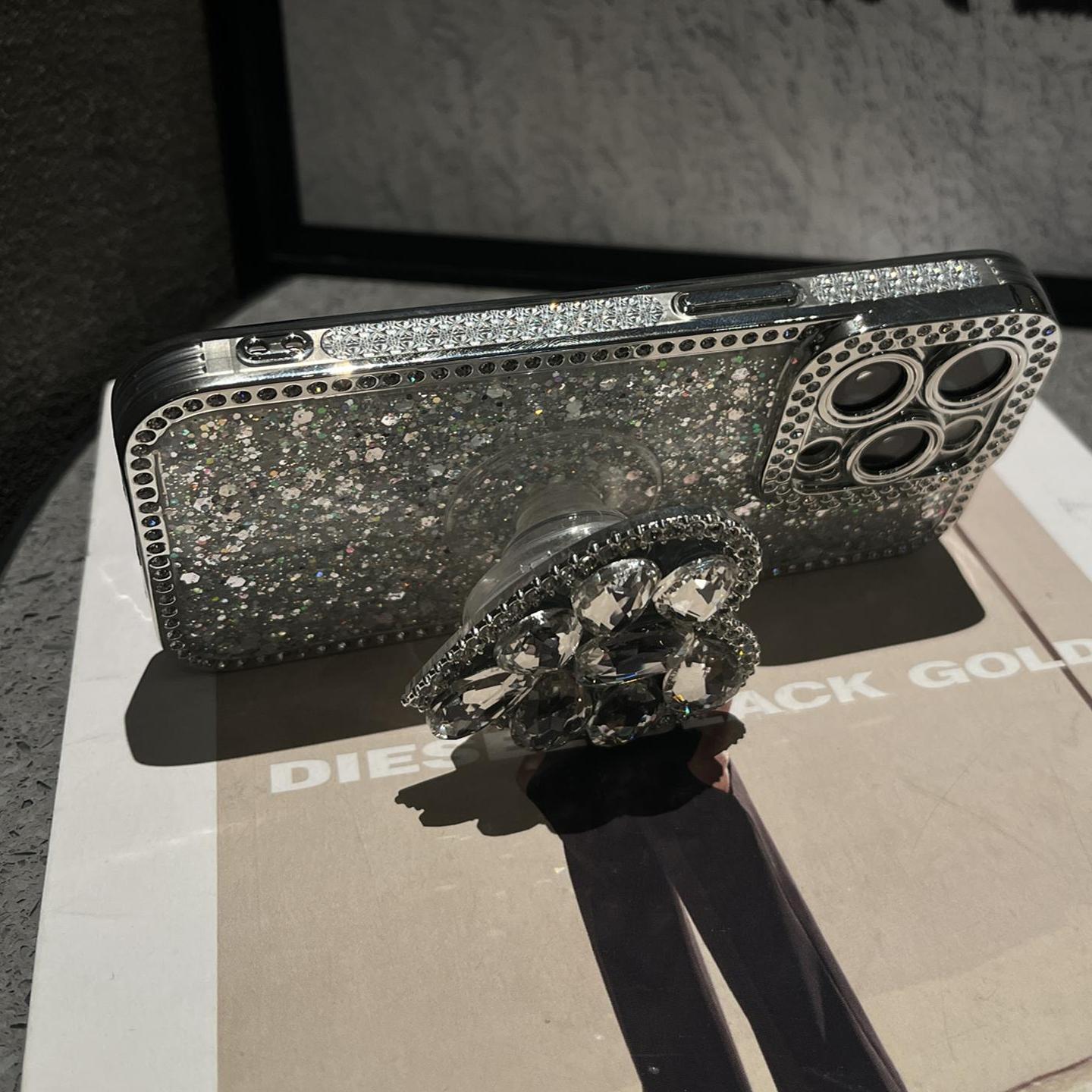 RHINESTONE HEART SHAPED Bracket Phone Case with Phone Charm Strap