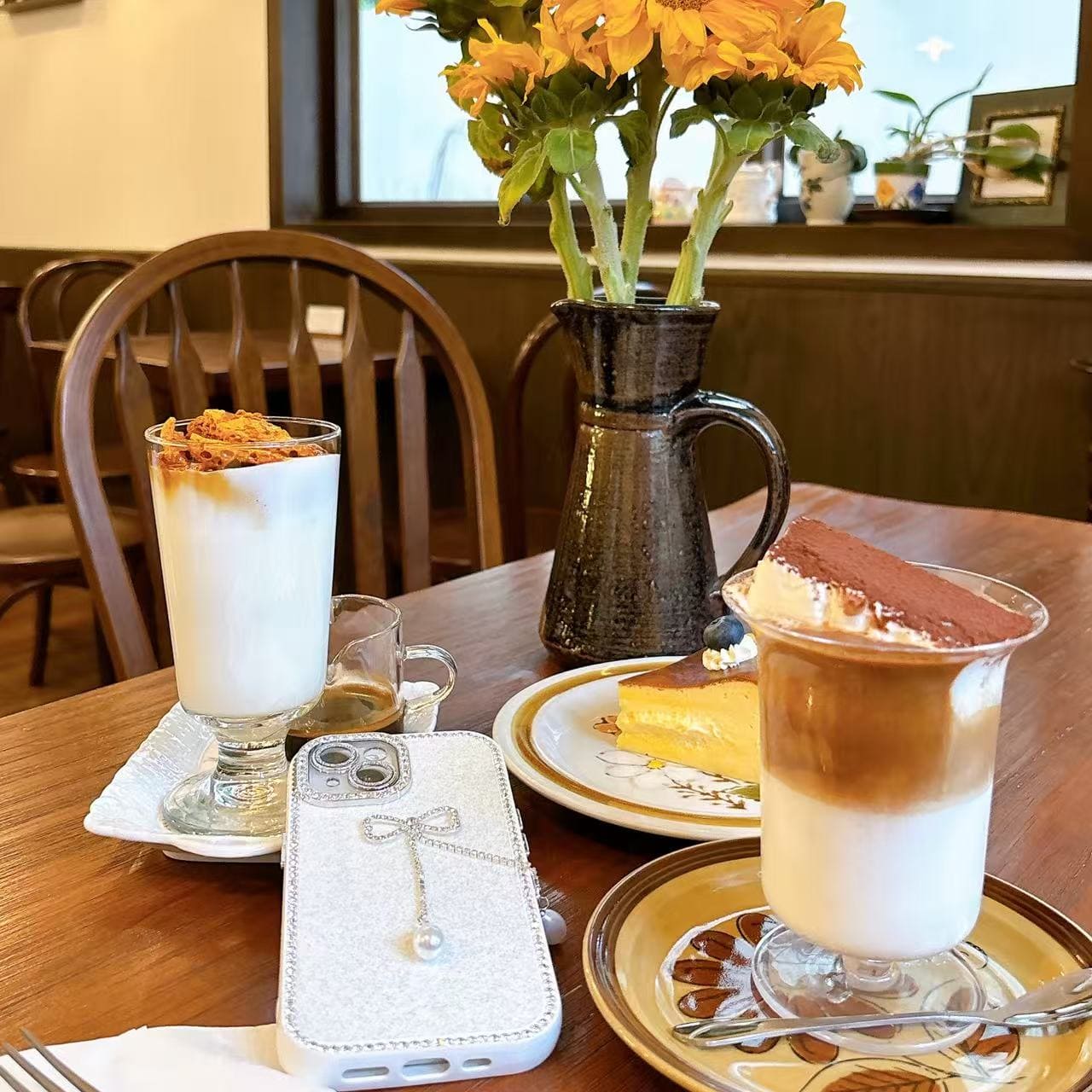 [SUMMER COFFEE] Phone Case with Phone Charm Strap,3 in 1